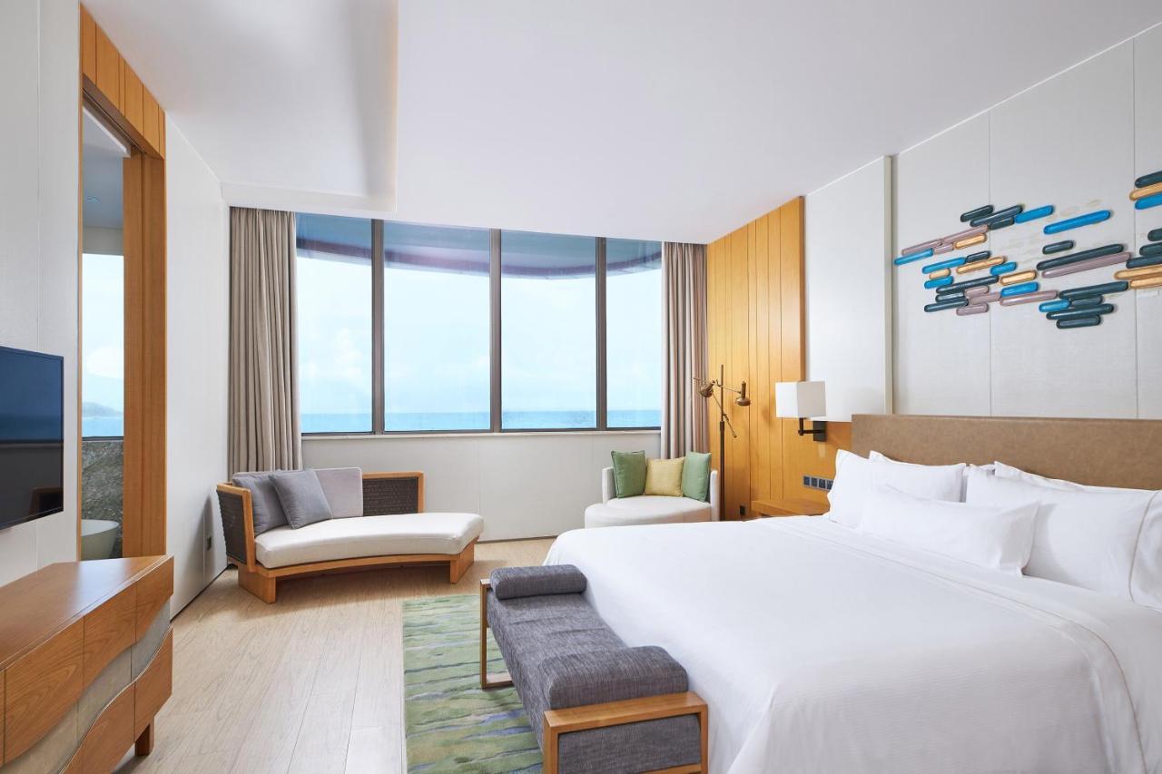 The Westin Shimei Bay Resort Wanning Exterior photo
