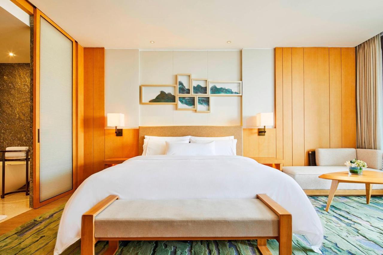 The Westin Shimei Bay Resort Wanning Exterior photo