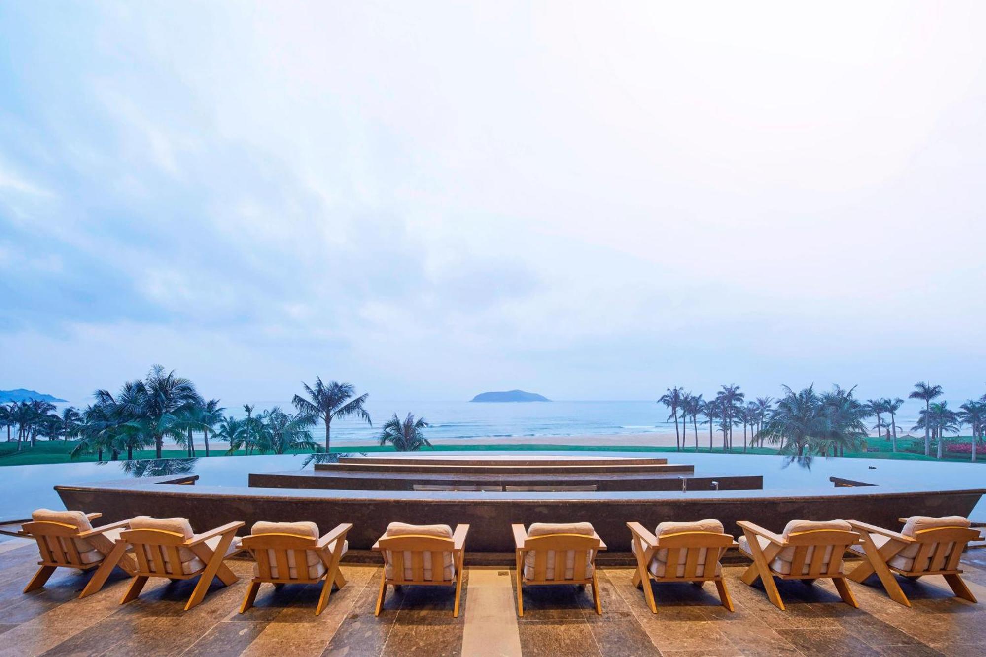 The Westin Shimei Bay Resort Wanning Exterior photo